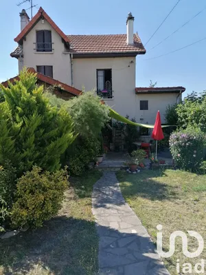 Traditional house at Le Blanc-Mesnil (93150)