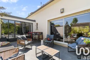 House at Saclay (91400)