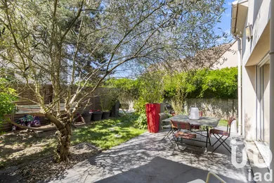 House in Saclay (91400)