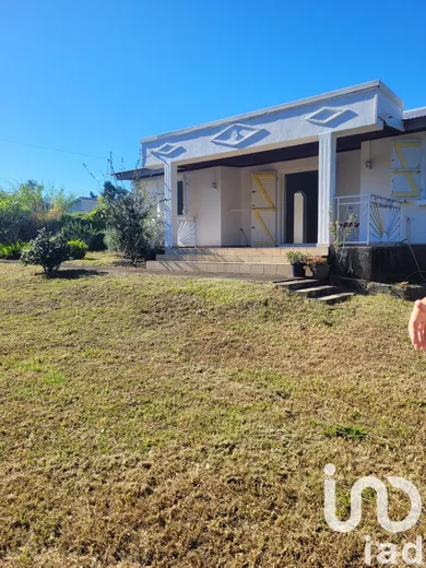 Traditional house at Saint-Pierre (97432)