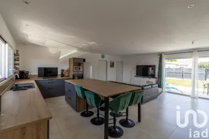 House at Bressols (82710)