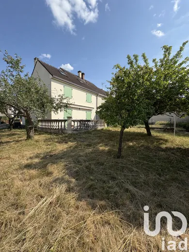 Traditional house at Dammarie-les-Lys (77190)