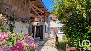 Village house at Vif (38450)