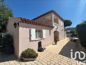 Maison à Le Beausset (83330)