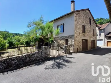 Maison de village à Laroquebrou (15150)