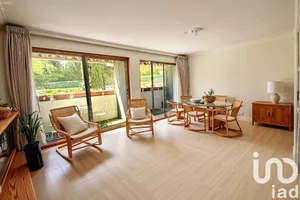 Apartment at Aix-en-Provence (13090)