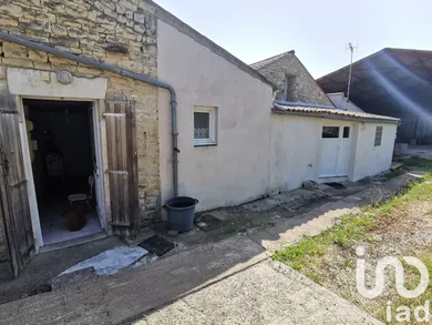 House at Andilly (17230)