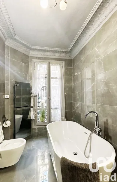 Appartement à Paris (75007) — 15/15