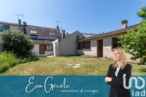 Village house at Garancières (78890)