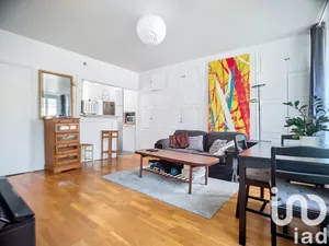 Apartment at Sèvres (92310)