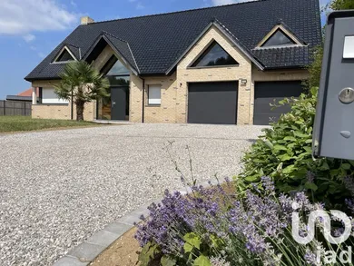 House at Caëstre (59190)