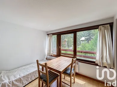 Appartement à Vars (05560)