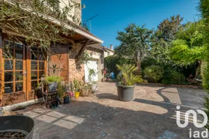 Traditional house at Saint-Jean-les-Deux-Jumeaux (77660)