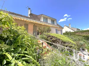 House at Saint-Désir (14100)