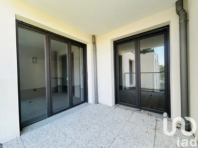 Apartment in Nemours (77140)