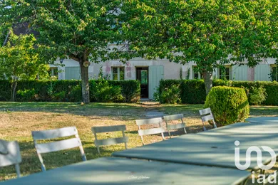 Domaine à Saint-Laurent-en-Gâtines (37380)