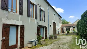 Maison à Champs-sur-Yonne (89290)