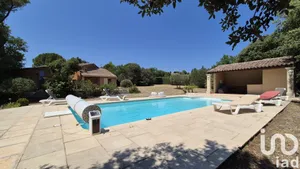 Maison à L'Isle-sur-la-Sorgue (84800)