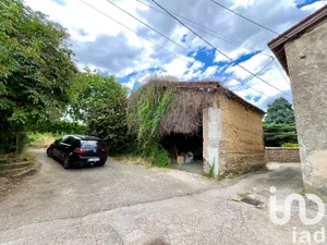 Barn at Échalas (69700)