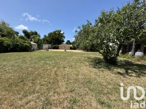 Land at Hourtin (33990)