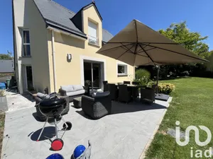Detached house in Saint-Germain-en-Coglès (35133)