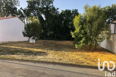 Building plot in Salles-sur-Mer (17220)