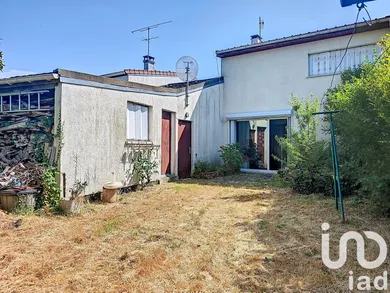 House at Roissy-en-Brie (77680)