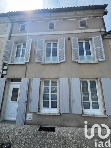 Maison de ville à Sigogne (16200)