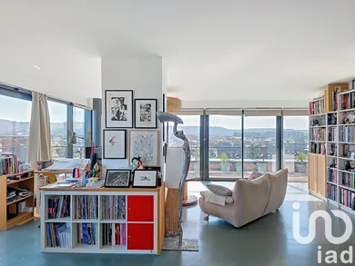 Apartment in Rouen (76100)