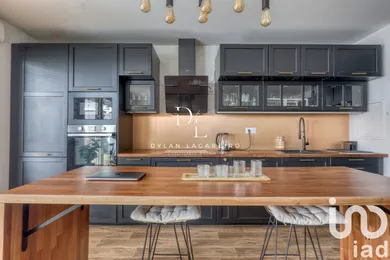 Apartment at Bagneux (92220)