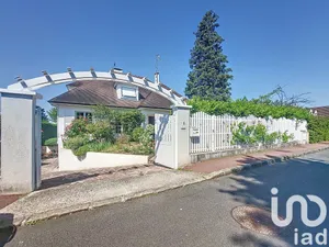 House at Yerres (91330)