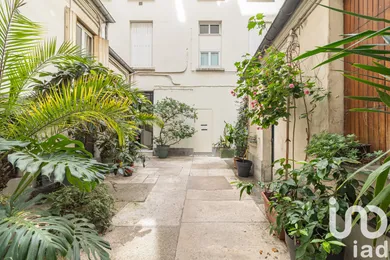 Apartment at Paris (75010)