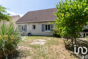 Maison à Issou (78440)