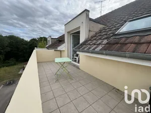 Appartement à Saint-Julien-les-Villas (10800)