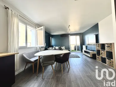 Apartment in Trappes (78190)