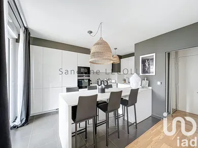 Duplex at Montévrain (77144)