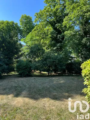 Land at Draveil (91210)