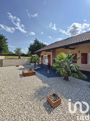 Maison traditionnelle à Châtillon-en-Michaille (01200)