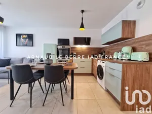 Apartment at Six-Fours-les-Plages (83140)