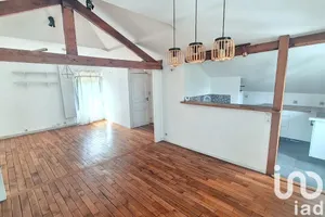 Apartment at Noisy-le-Sec (93130)