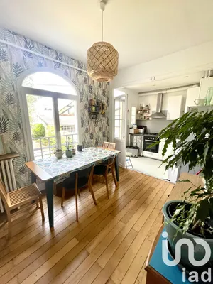 Maison traditionnelle à Bordeaux (33800)