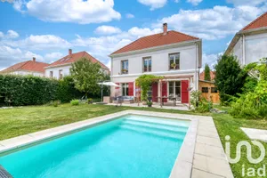 Maison à Serris (77700)