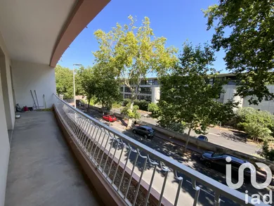 Apartment in Béziers (34500)