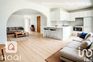 Apartment at L'Haÿ-les-Roses (94240)
