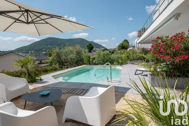 Architectural house at Voiron (38500)