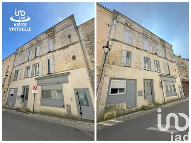 Building at Fontenay-le-Comte (85200)