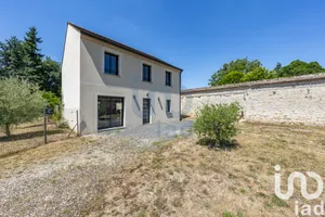 Maison à Fleury-en-Bière (77930)
