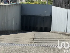 Parking at Bordeaux (33800)