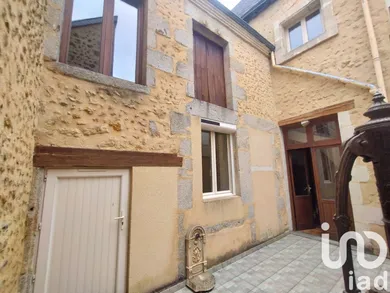 Townhouse at Beaumont-sur-Sarthe (72170)