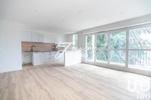 Apartment at Écouen (95440)